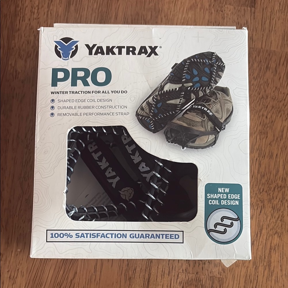 Pro Black Traction Cleats